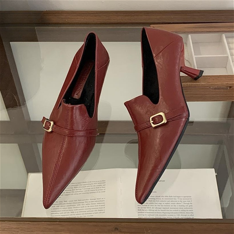 Elegant Kitten Heel Women Pump – Formal Belt Leather Thin recenzja i cena